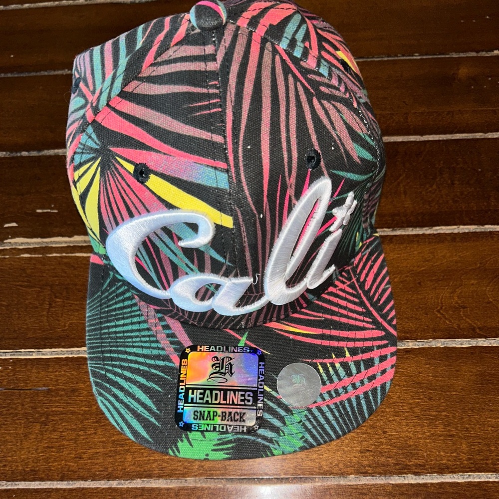Tropical Cali Snapback Hat‎